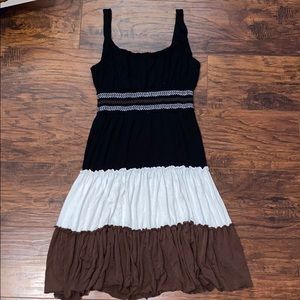 A New Directions neutral colored dress